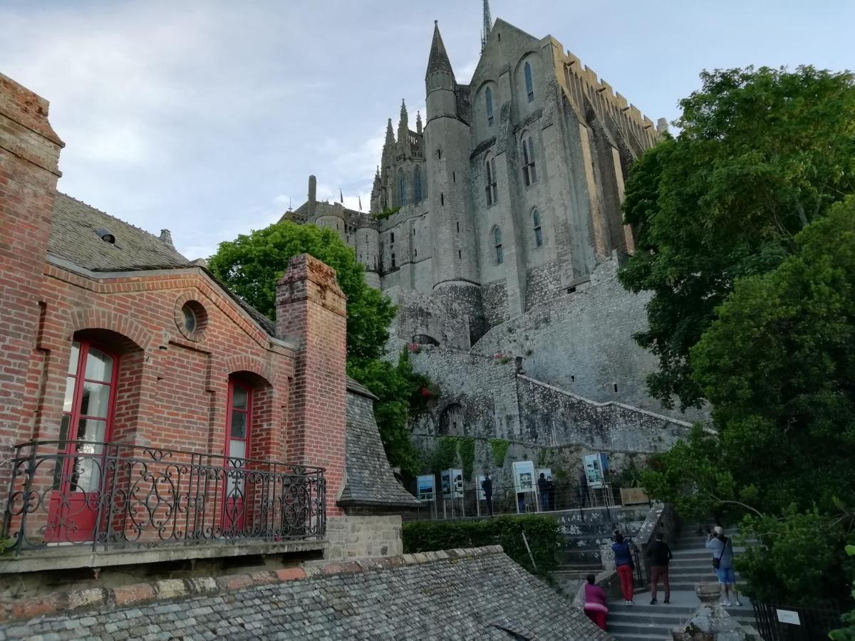 Mamoucafecouette Panzió Roz-sur-Couesnon Kültér fotó